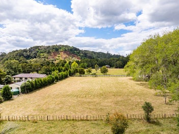 Peaceful section in sought-after Maungatapere