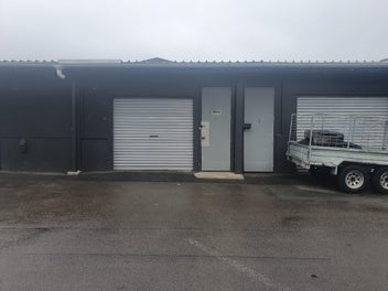 Image 1 of 6
