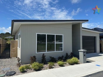 BRAND NEW 3 BEDROOM HOME IN PARKWAY RISE