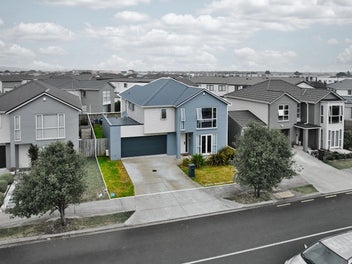 Prime Location - Owner says BRING ALL OFFERS!