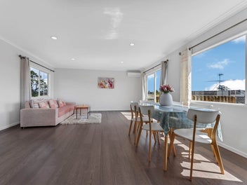 Spacious Family Haven with Reserve Views!