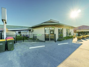 Image 1 of 18