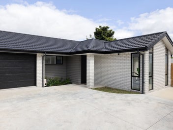 Image 1 of 30