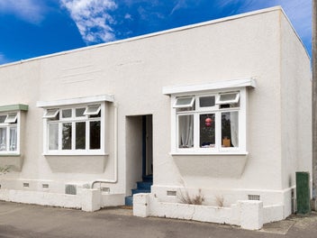Image 1 of 10