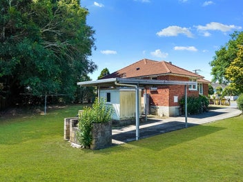 SPACIOUS HOME WITH ENDLESS OPPORTUNITIES