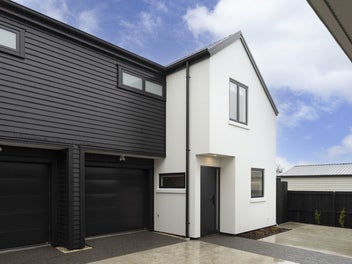 Brand New Kiwi Built Modern Townhouse