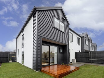 Brand New Kiwi Built Modern Townhouse