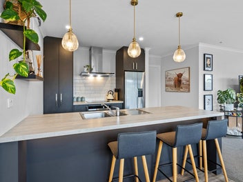 Make Your Move to Morningside Lane!