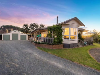 Lifestyle Retreat or Farmlet?