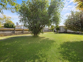 MAKE YOUR OFFER - Live, Invest, Develop