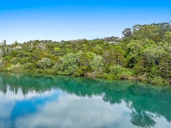 Matakana Waterfront Sanctuary