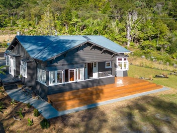 TRANQUIL LIFESTYLE PROPERTY