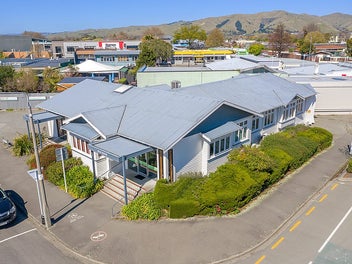Image 1 of 22