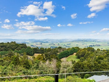 Abroad vendor! Near new home, amazing location!