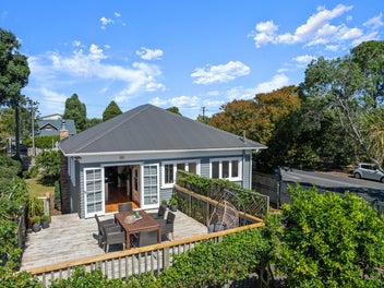 Spacious, Sunny, and Secure!