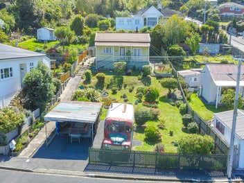 Perfectly Positioned Project Property