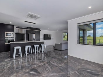 Modern Five Bedroom Family Home