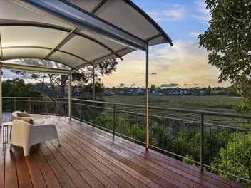 This Property has now SOLD! By David & Hannah