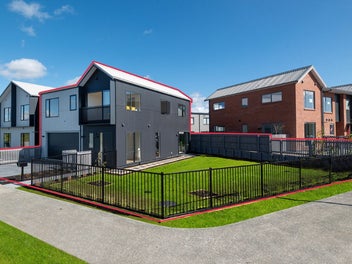 UNDER CONTRACT - Premium Corner Site - Lot 4