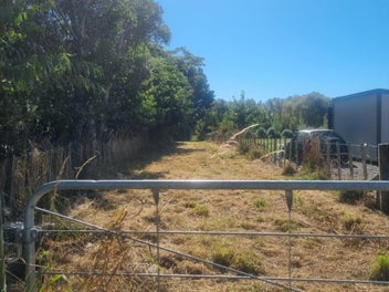Rare 2-acre (approx.) section no covenants!
