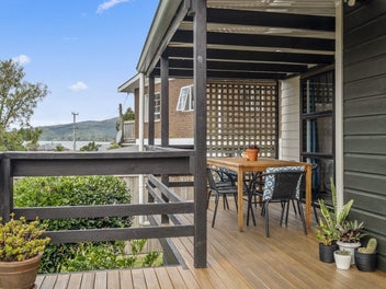 Peace & Freedom = Serene Freehold Property