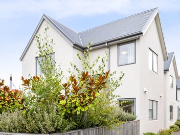 City Fringe Townhouse Built in 2016