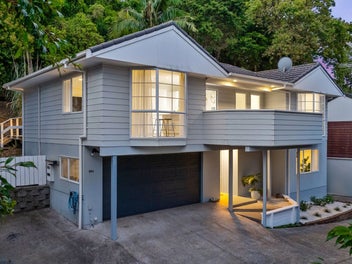 Your Dream Coastal Home!