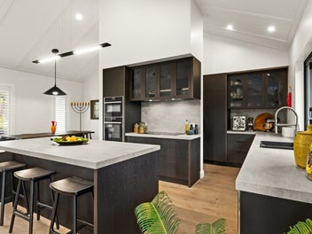 Near-New, Impeccable and Sophisticated
