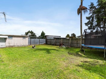 Urgent Sale! Vendor has bought! No Plan B