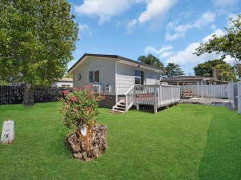 3 Bedroom Family Home in MAG Zone!!!