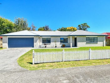 Fully Renovated Brick & Beautiful Family Home!