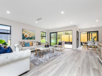 Elegant Living in the Heart of Karaka