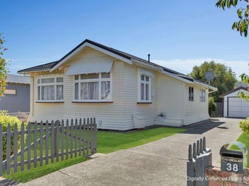 Endless Appeal on Miro Street!
