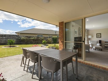 Your Private Oasis Near It All