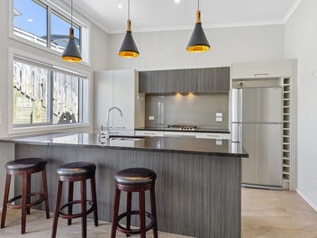 EASY LIVING WITH A VIEW