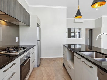 3 BEDROOMS - 3 BATHROOMS!