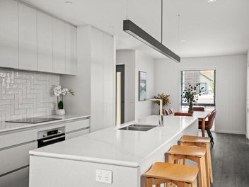 MODERN ELEGANCE