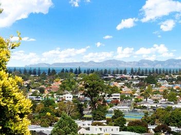 Modern Living, Panoramic Views, Pure Ease