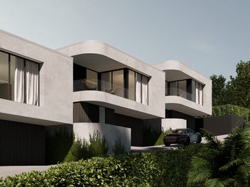 Stand-alone Freehold Luxury in Heart of Remuera