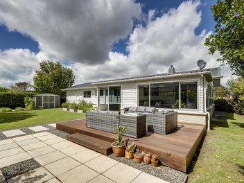 Sunshine and Location You'll Love