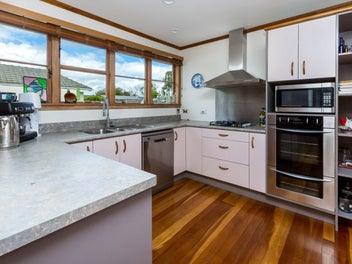 Spacious Home with a Private Parkside Retreat