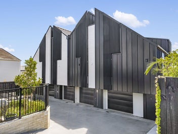 Stylish, modern living on Remuera ridge
