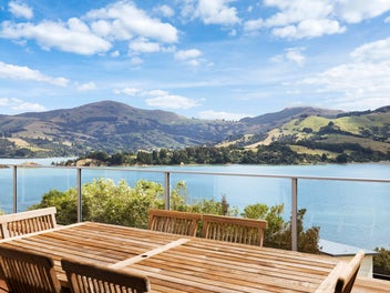 Coastal Haven on Ngaio Point
