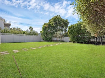 Mt Eden Charm & Space
