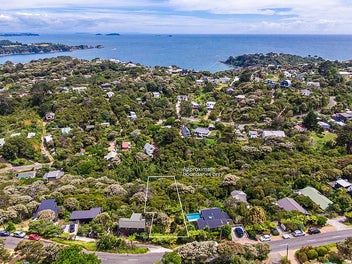 Section Exudes Essence of Waiheke's Natural Charm