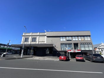 Image 1 of 1