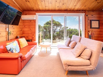 PERFECT FIRST HOME WITH SUN & VIEWS