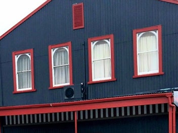 Image 1 of 6