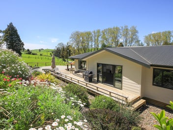 Tourism hotspot gem - price slashed
