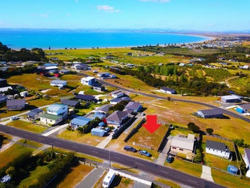 Secure Your Slice of Coastal Paradise!